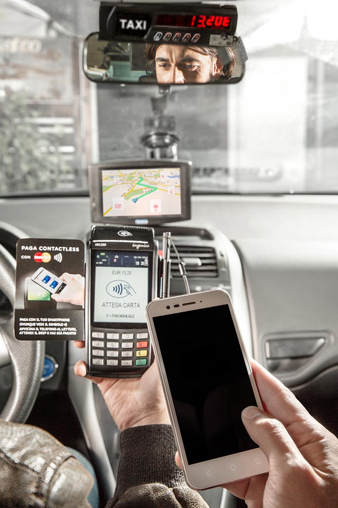 Il cellulare come un bancomat: con Vodafone Pay